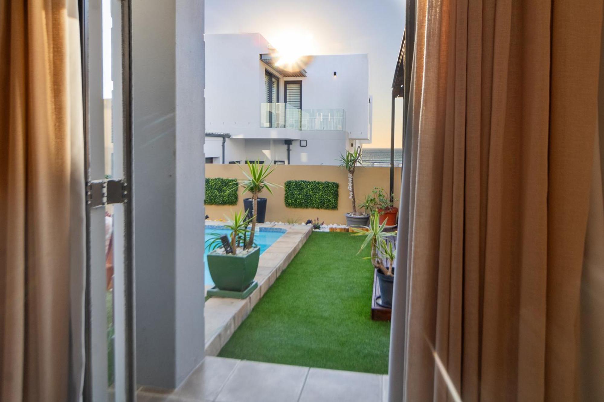 The Sandcastle Guesthouse - Melkbosstrand Esterno foto